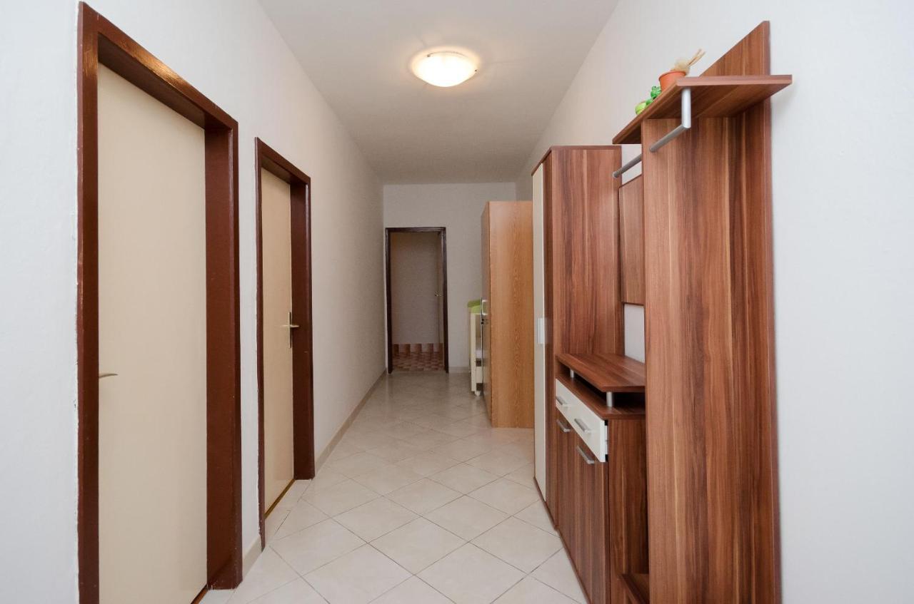 Apartment Ruza Lopar Exterior photo