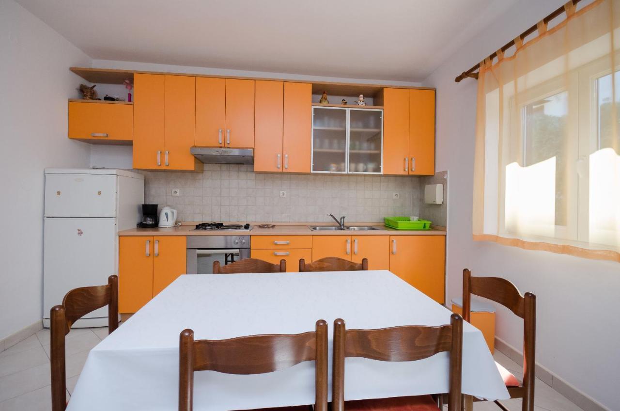 Apartment Ruza Lopar Exterior photo